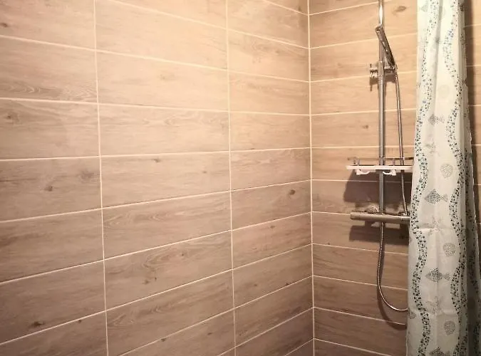 Goldner Stern * Kaub